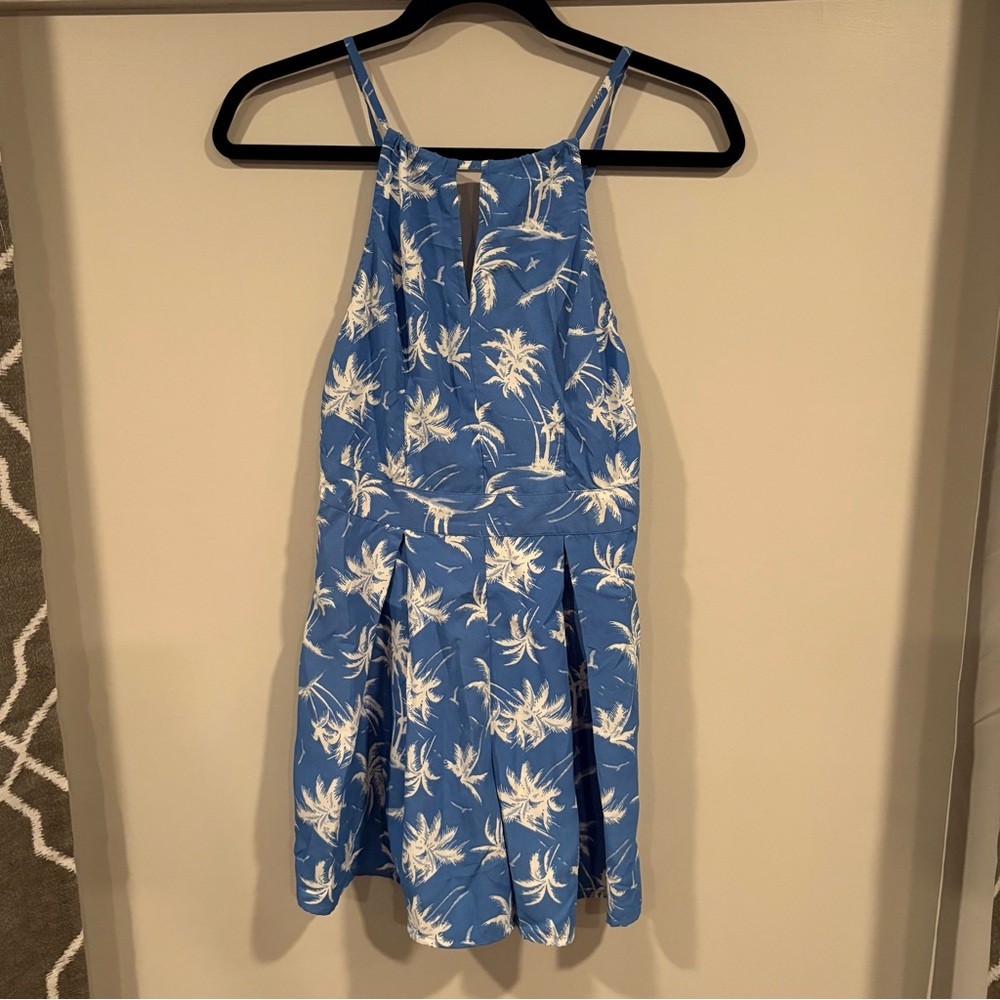 EUC Hollister Palm Tree Print Blue Romper Jumpsuit  XS Preppy Coquette Coastal